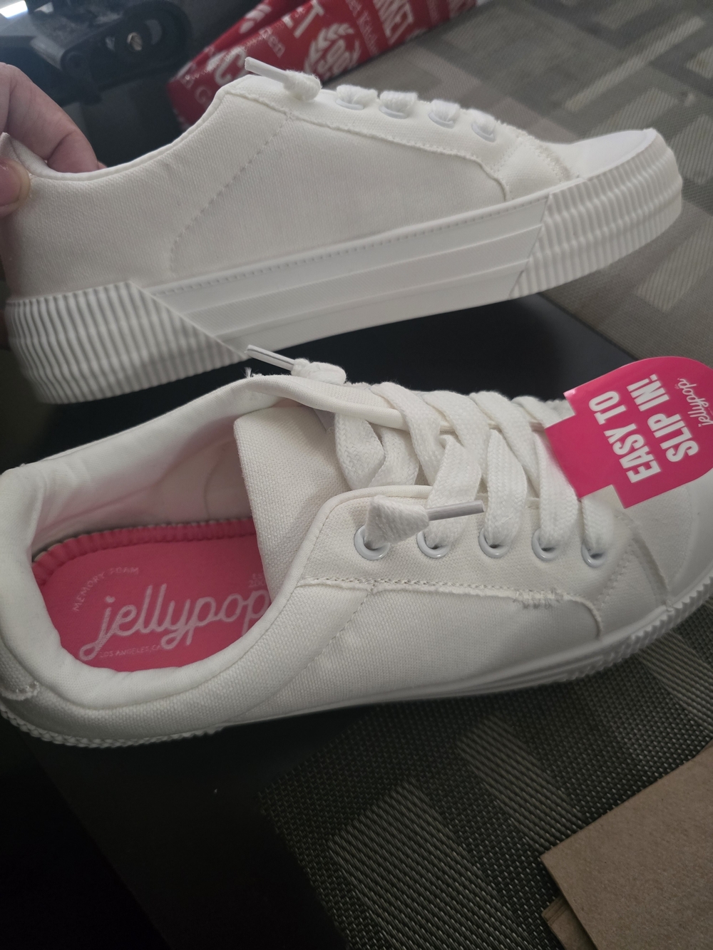 Jellypop White Shoe - Picture 6 of 7